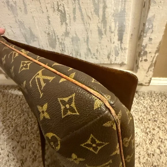 Louis Vuitton Monogram Tan and Brown Messenger Bag